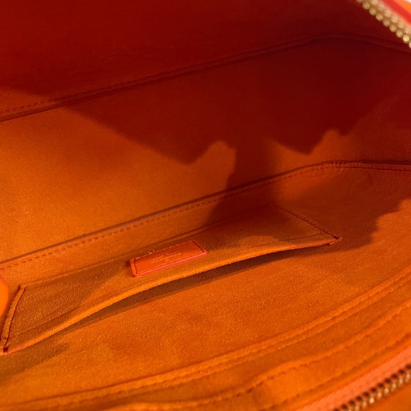 Mcm AREN FLAP HOBO BAG IN EMBOSSED MONOGRAM LEATHER - Picture 8 of 11